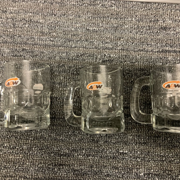 Collectable mint condition three A&W mugs 3.5 inches high 2 inch diameter. - Picture 7 of 8